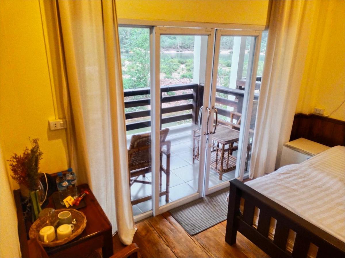 Pdv Guesthouse Muang Ngoi Eksteriør bilde