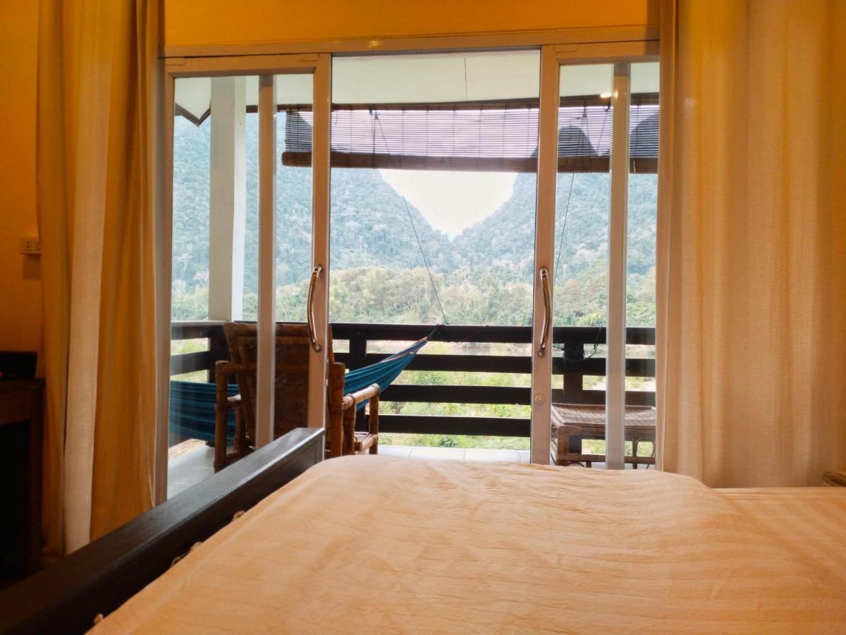 Pdv Guesthouse Muang Ngoi Eksteriør bilde